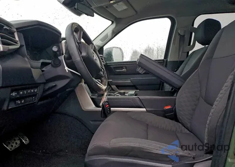 2022 Toyota Tundra Crewmax Sr5 z USA, uszkodzony, nr VIN 5TFLA5EC1NX003210